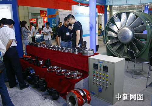 第十屆中國(guó)國(guó)際機(jī)電產(chǎn)品博覽會(huì)武漢盛大開(kāi)幕，引領(lǐng)智造未來(lái)